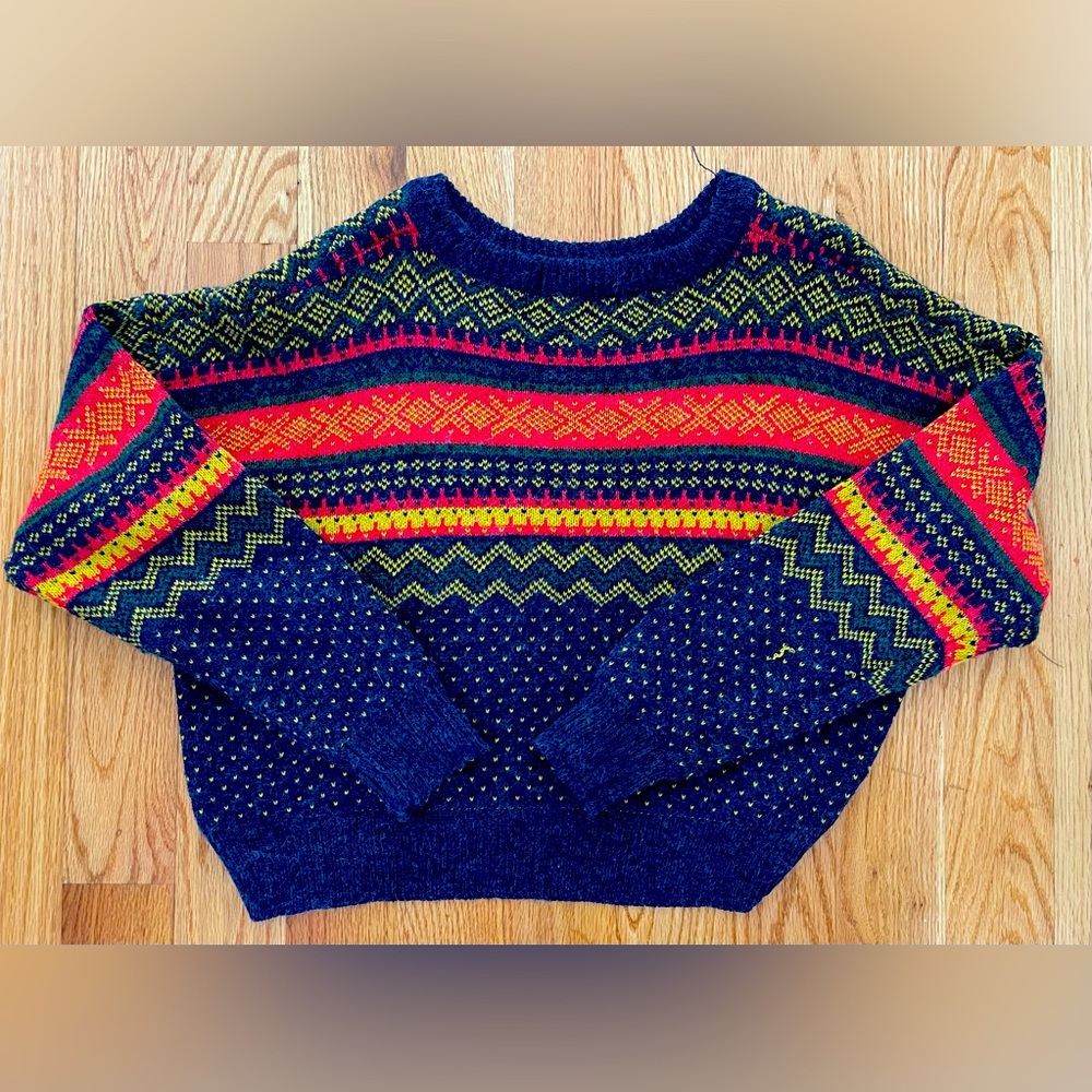 Large Forever 21 Holiday Sweater